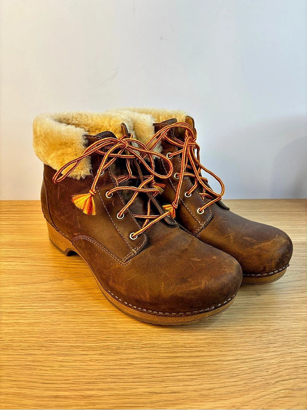 Dansko Bailee Brown Oiled Pull Up Leather Fur-Lined Boots EU 42